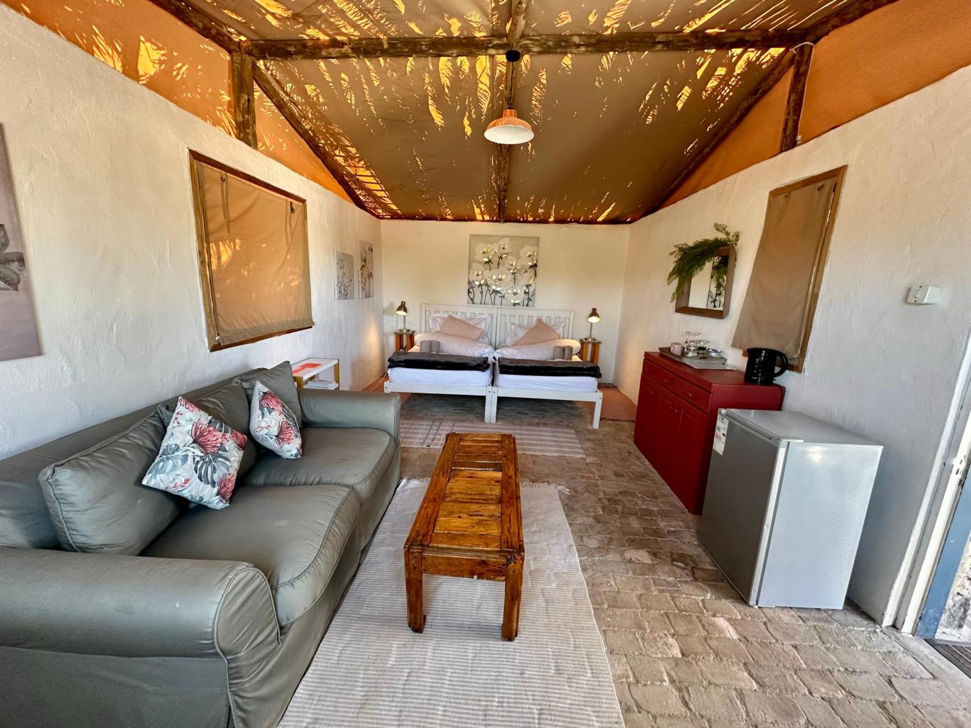 Daureb Isib Campsite And B&B Uis Екстер'єр фото